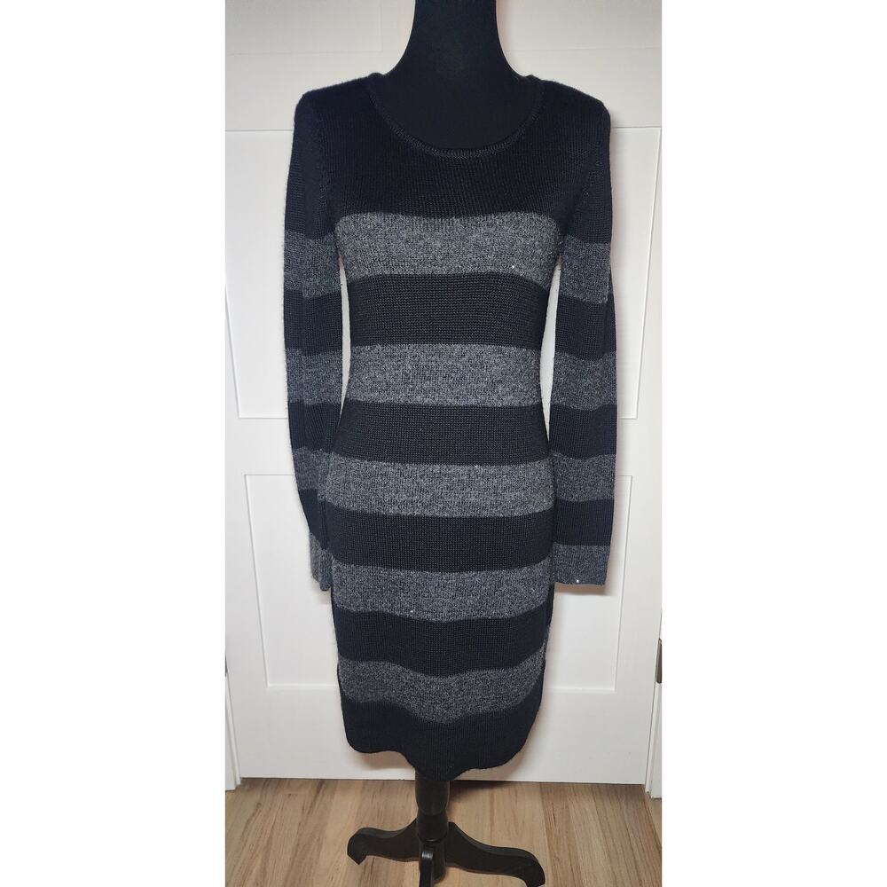 Ann Taylor LOFT Gray and Black Dress with Small Sequins Womens Size Small
